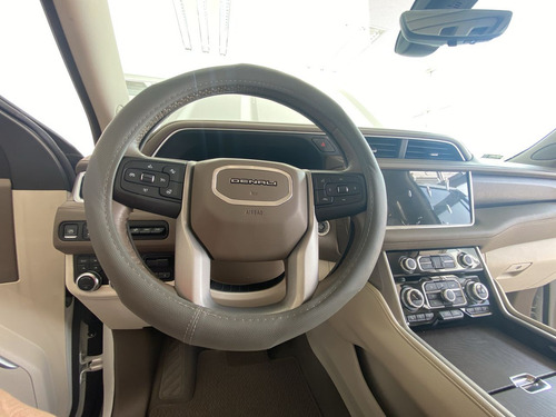GMC Yukon 6.2 Denali XL At