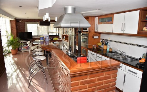 Imagen 9 de 30 de Casa - La Plata