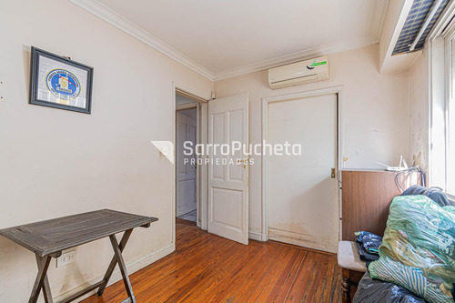 Venta Casa 5 Ambientes Con Garaje, Quincho Y Piscina En Haedo.