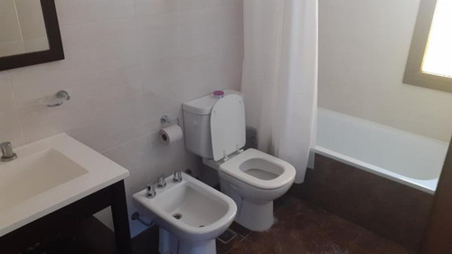 Imagen 11 de 15 de Venta De Depto Restaurado En Villa Gesell !!!!