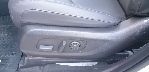 Imagen 15 de 22 de Kia Carnival Sx 2.2 A/t Crdi Prem C/techo Ld