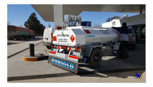 Acoplado Tanque Cisterna 2.000 Lts. (ci1003)