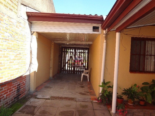 Casa Em Hípica Com 2 Dormitórios - Lu268693