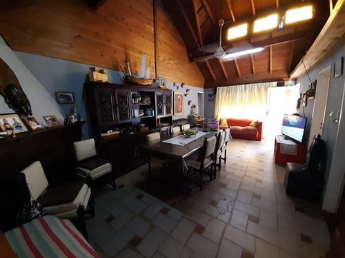 Imagen 2 de 14 de Casa En Venta En Ituzaingo Norte