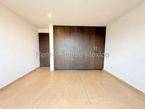 Casa En Renta En Zakia, Querétaro Sr