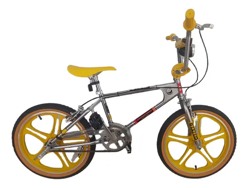マイクラ 人気アイテム Bicicleta Mongoose Bmx Stranger Things Special Edition 自転車本体