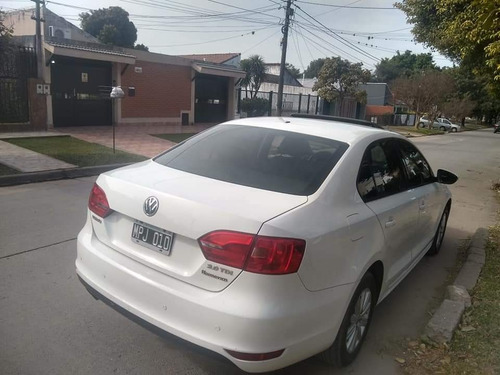 Volkswagen Vento 2.0 Advance I 110cv 2013