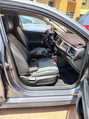 Kia Tonic Vibrant 2021 Mt
