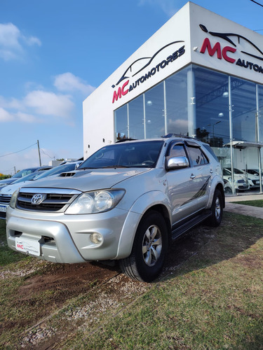 Toyota 2006 Hilux Sw4 Td Srv Cuero L05