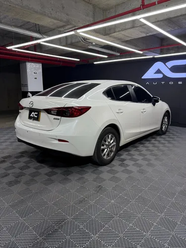 Mazda 3 2.0 Prime