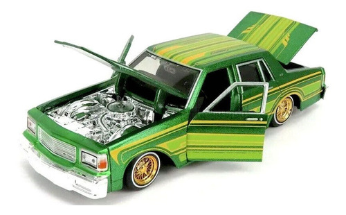 Maisto 1:26 Chevrolet Caprice 1987 Lowriders