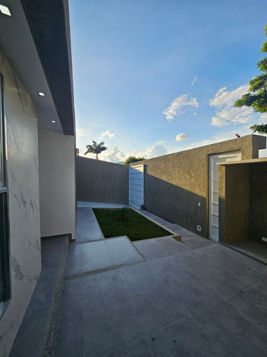 Casa Obra Blanca Urb Trigal Norte Valencia Edo Carabobo Lh