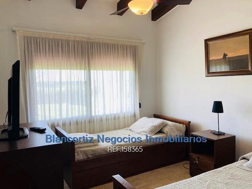 Imagen 16 de 30 de Se Vende Casa En Laguna De Los Cisnes Punta Del Este