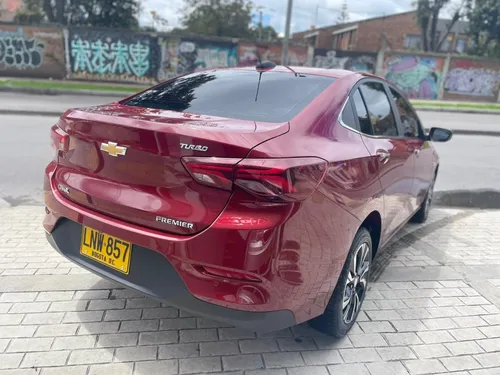 Chevrolet Onix 1.0T Premier Sedan At