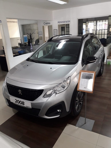 Imagen 16 de 19 de Peugeot 2008 2022 1.6 Feline