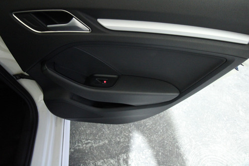 Audi A3 1.8 Ambiente At