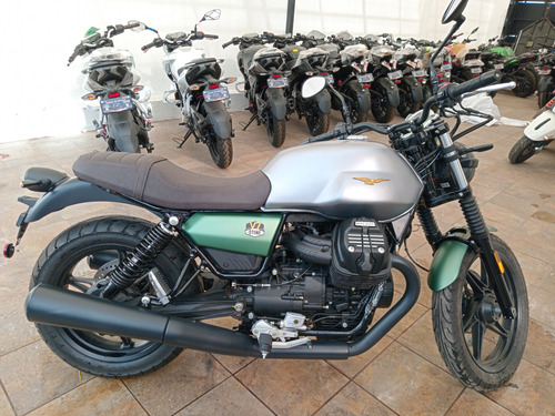 Moto Guzzi V7 Stone Centenario 2021