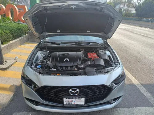 Mazda 3 2023