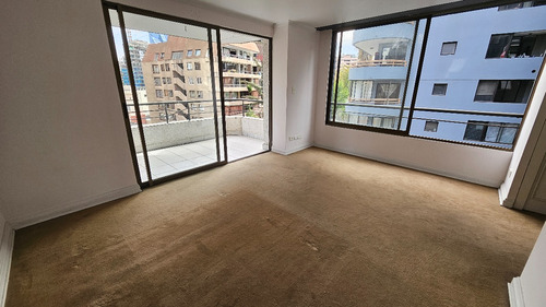 Departamento 2 Dormitorios San Sebastian-el Golf, Las Condes