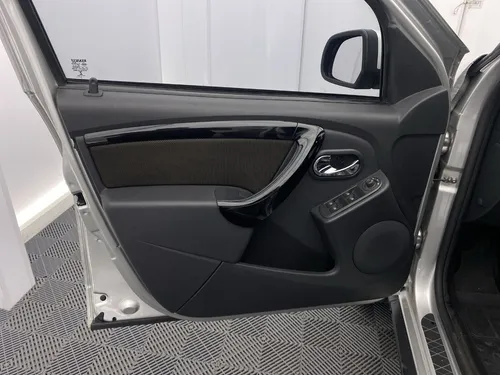 Renault Duster 2.0 DYNAMIQUE/INTENS MT 4X4