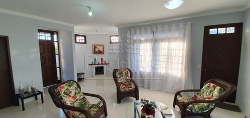 Imagem 9 de 15 de Casa A Venda Com 4 Quartos No Bairro Parque Sao Jorge Em Florianopolis. - V-81231