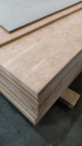 Lamina Mdf Enchapillado Cerezo 244 X 122 X 18 Madenor