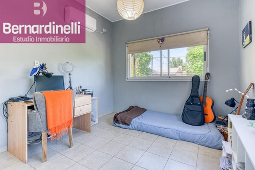 Venta Casa 3 Dormitorios Las Magnolias Con Cochera