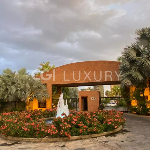 Cgi+ Luxury Lecheria, Vende Apartamento En Conjunto Residencial Puerto Mares