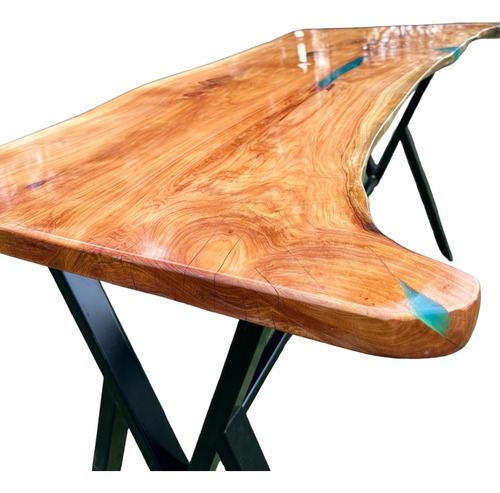 Mesa De Comedor Madera Ciprés Y Aplicacion De Resina Epóxica