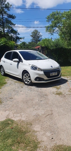 Peugeot 208 Like 1.2