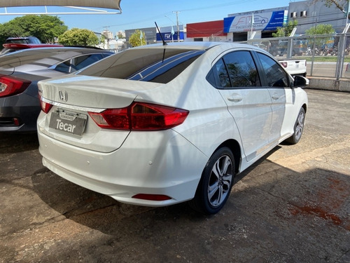 Imagem 4 de 7 de Honda City Lx Cvt Flex