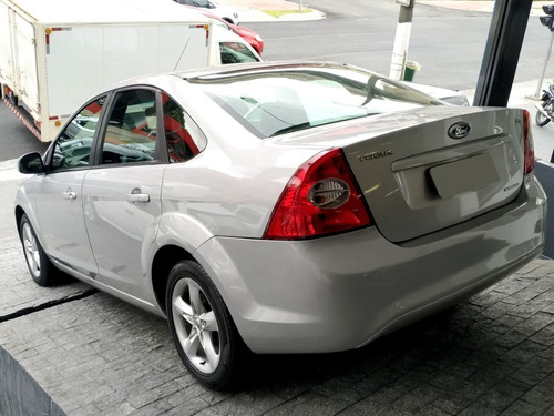 Ford Focus - 2009 2.0 Glx 16v Gasolina 4p Automático