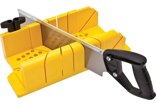 Serrucho Stanley De 14 PuLG. Con Caja De Sujecion