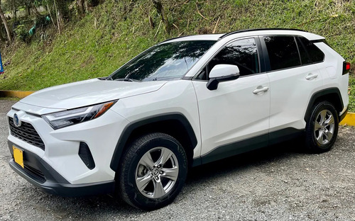 Toyota Rav4 2023 Yonke Partes Piezas Desarmo Despiezo