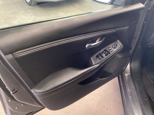 Nissan Sentra 2.0 Advance At