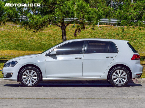 Imagen 2 de 25 de Volkswagen Golf 1.4 Comfort Dsg Ex Full | Permuta / Financia