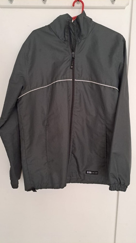 Campera Rompe Viento Marca Lacar T 46 Impermeable Gris