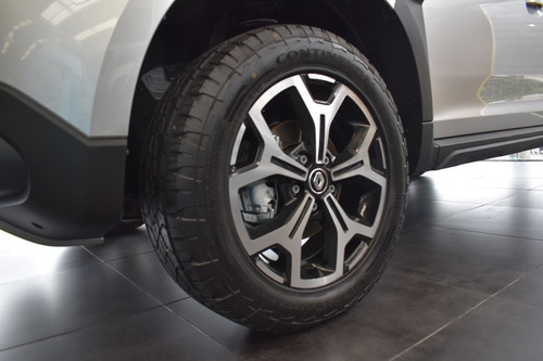 Imagen 9 de 15 de Renault Duster Iconic 4x4