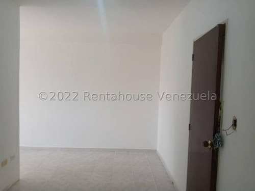 Imagen 12 de 30 de Gustavo Zavala Rentahouse 23-1231