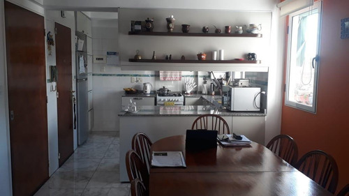 Imagen 6 de 24 de Venta - Departamento 4 Ambientes - Floresta