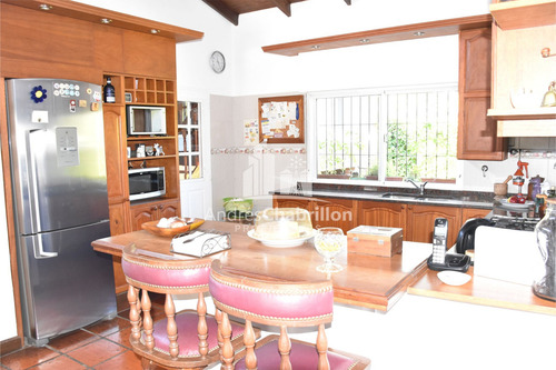 Venta Casa 4 Dormitorios Concordia Con Cochera