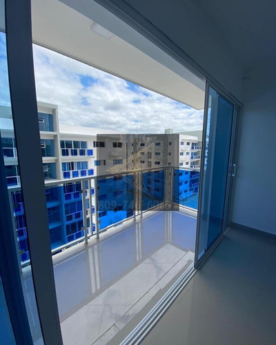 Elegante Apartamento En Torre En Los Cerro De Gurabo