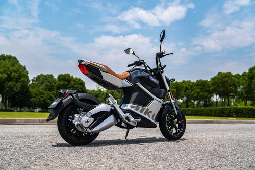 Imagen 9 de 11 de Moto Eléctrica Sunra Miku Super