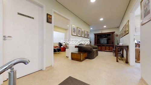 Casa Comercial 10 Salas, Moema, São Paulo - R$ 4.5 Mi - V2012