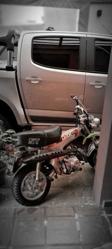 Honda Dax St-70