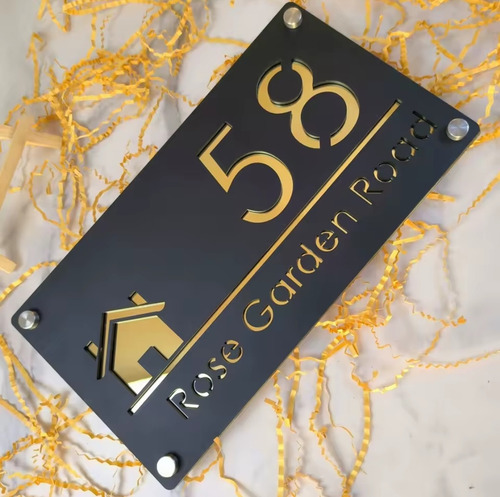 Placa D Endereço Residencial Em Acrílico- Nome E Número. 5 Opções De Modelo E Cor