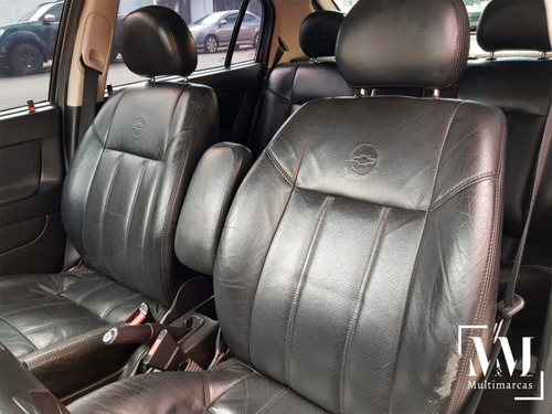 Chevrolet Astra 2.0 Advantage Flex 2011