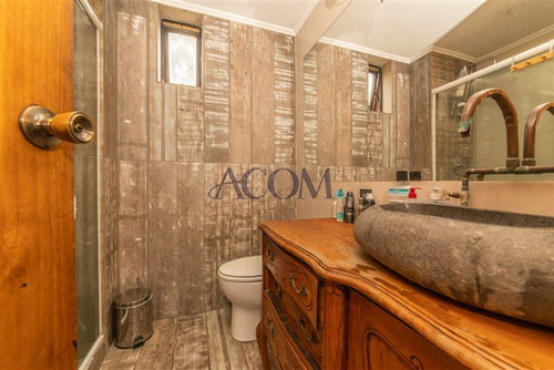 Departamento En Venta 3d En Vitacura, Costado Sport Frances