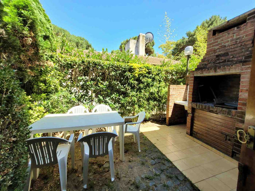Venta Casa Triplex Pinamar Centro