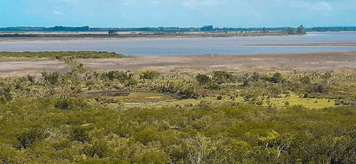 Chacra De 1ha Con Casa De 2 Dormitorios - Rincón Del Colorado
